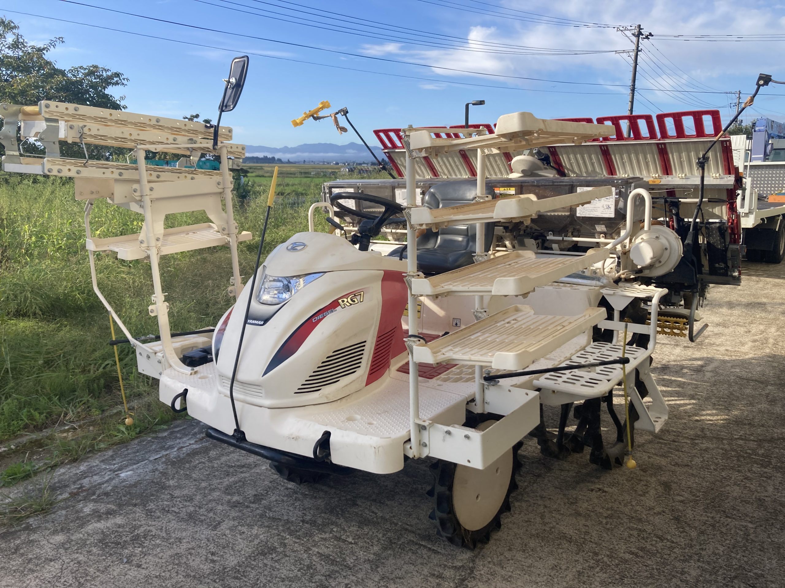 値下げしました！田植え機ヤンマーRG7 410時間使用 2012〜2014年製造