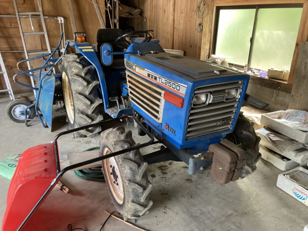 古いトラクターやエンジンがかからないトラクターでも買取可能か